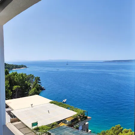 Visnja Family Apartman Brela