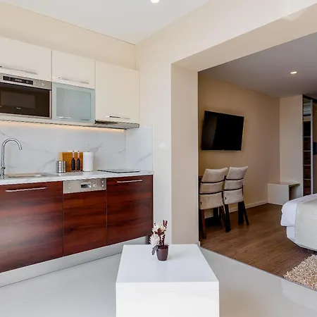 Visnja Family Apartment
